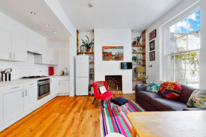 Super 2bed2bath flat 5min to Chalk Farm Station